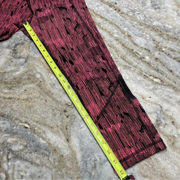Lululemon Pace Rival Crop (19") Down Pour Electric Coral Black / Black size 6 - Picture 11 of 13